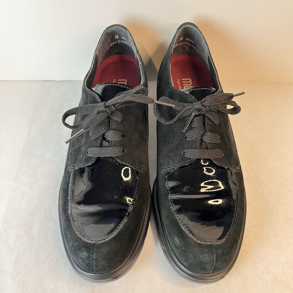 Munro Women’s Black Suede Patent Leather Oxford Lace Up Comfort Shoes Size 9M